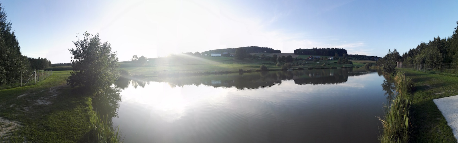 Catch & Release Teich Panoramabild